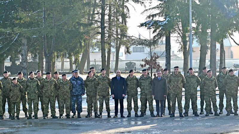 Anušić ispratio 13. vojni kontingent u Poljsku